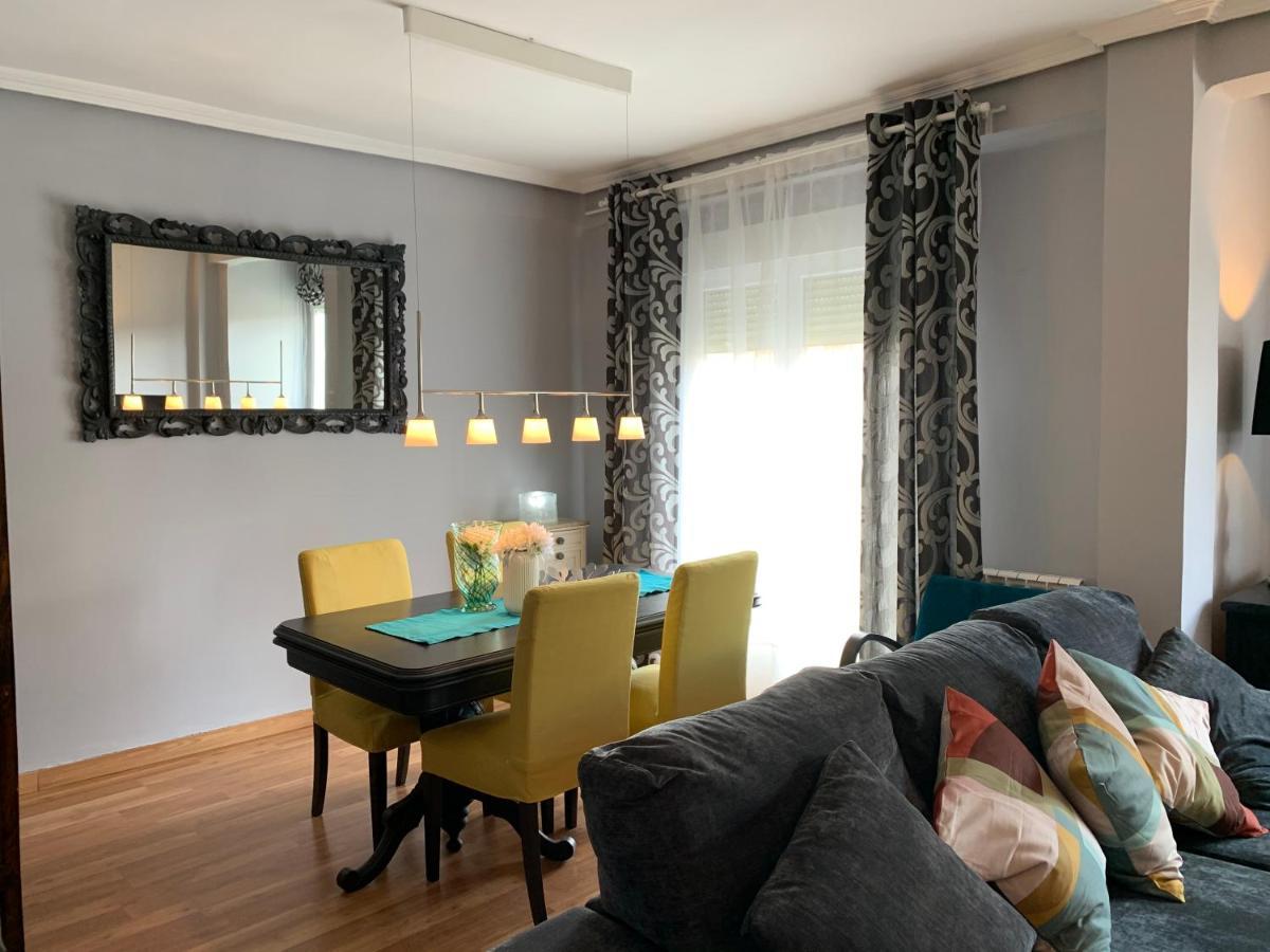 Sg Apartamentos La Casa De La Catedral Vut47-240 Valladolid Dış mekan fotoğraf
