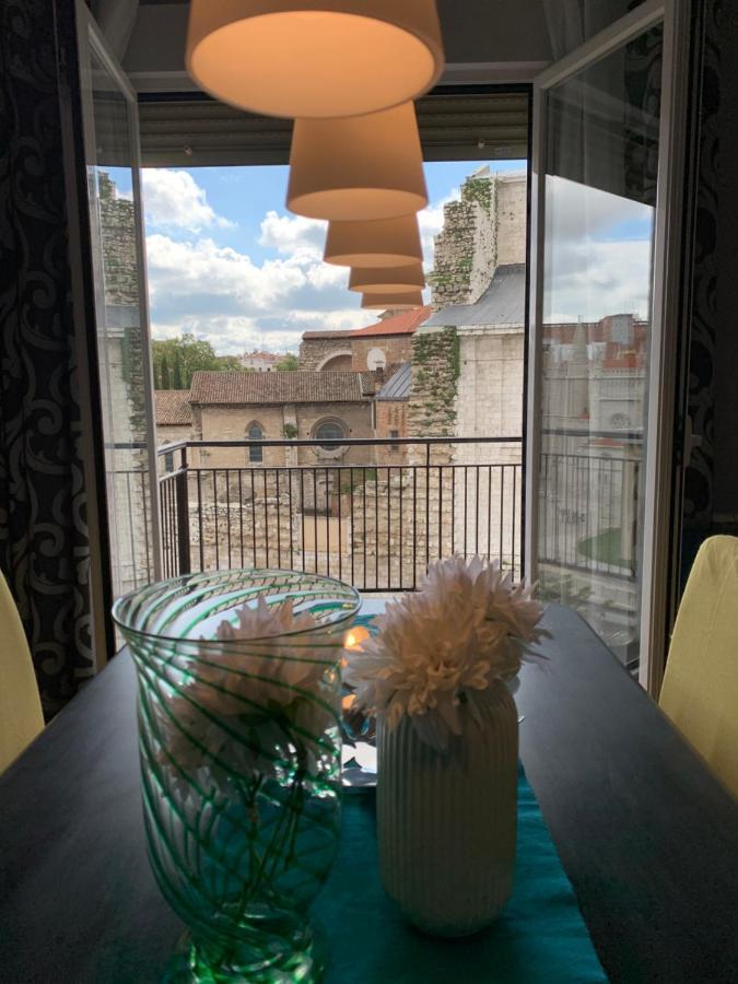 Sg Apartamentos La Casa De La Catedral Vut47-240 Valladolid Dış mekan fotoğraf