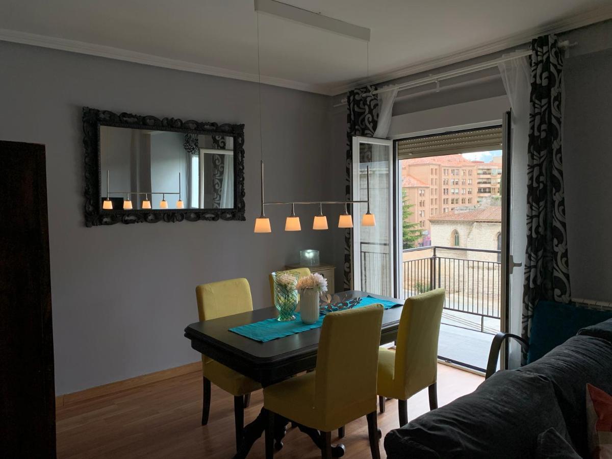 Sg Apartamentos La Casa De La Catedral Vut47-240 Valladolid Dış mekan fotoğraf